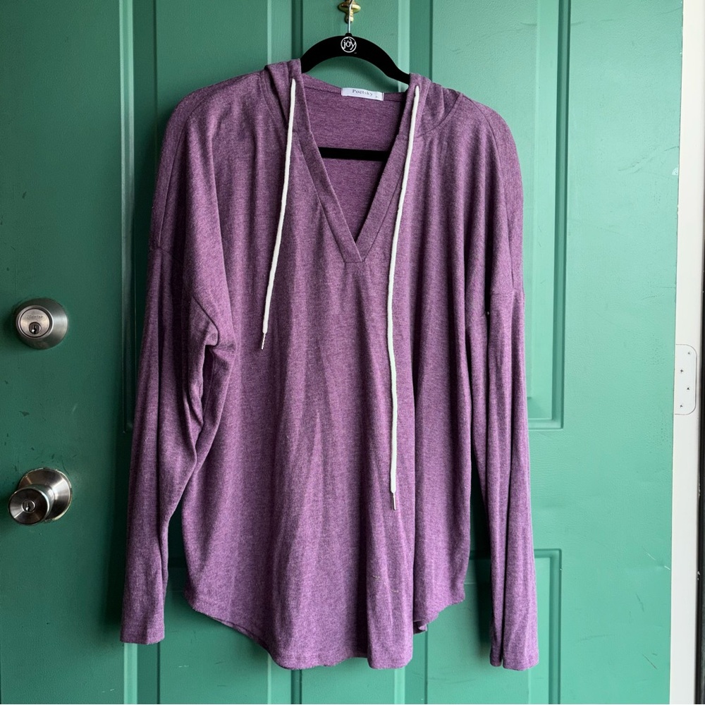 Poetsky XL Purple V-Neck Hooded Top